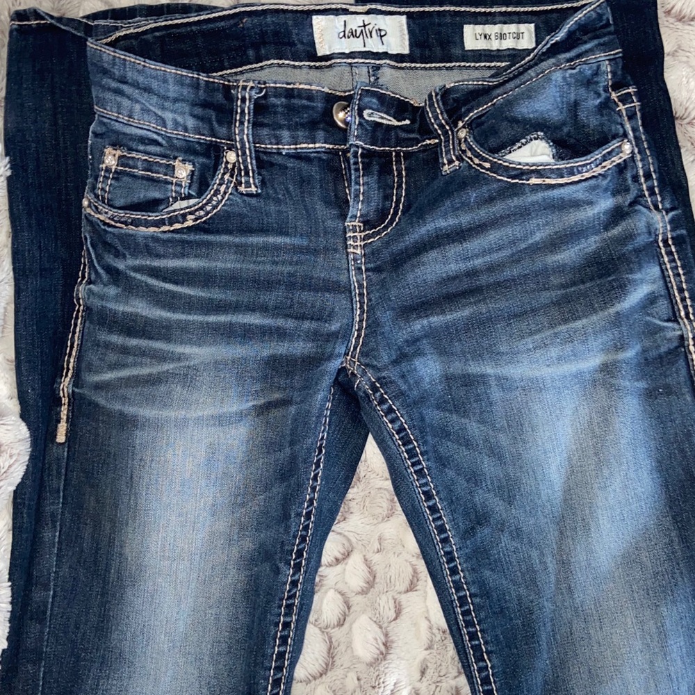 Daytrip 24XL lynx low rise bootcut jeans